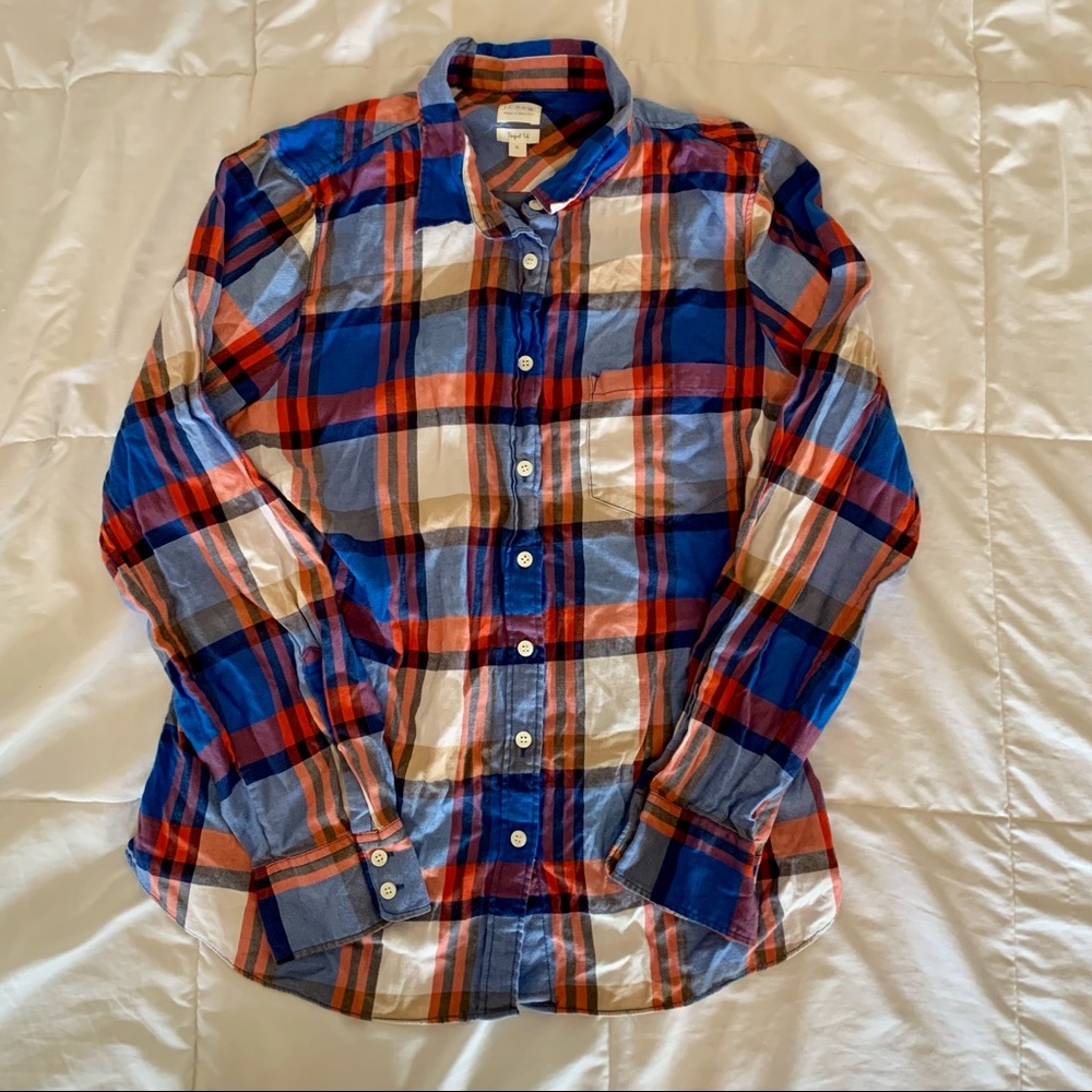 J Crew “Perfect fit” Button down shirt